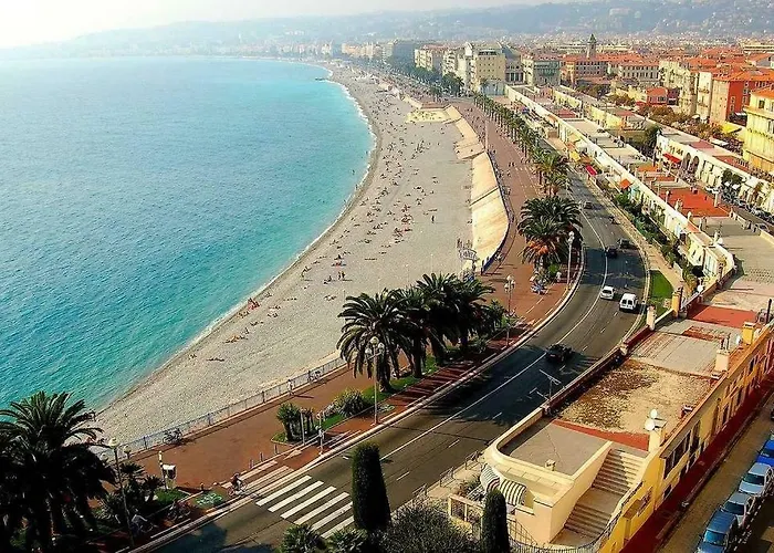 Beautiful apartment Rue De La Croix Vieux Nice
